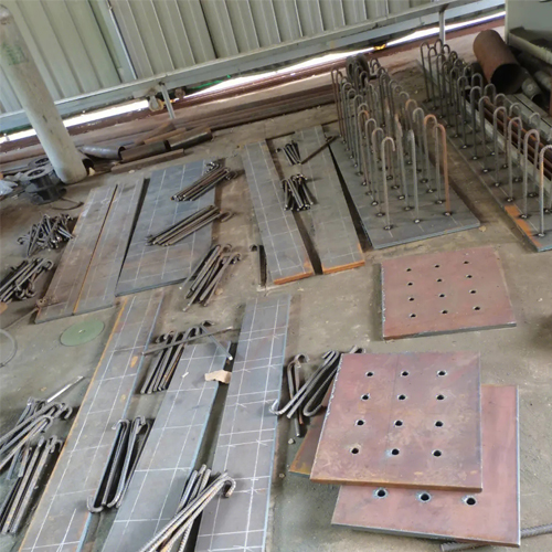 有哪些其他因素会影响韶关预埋件位置的确定？